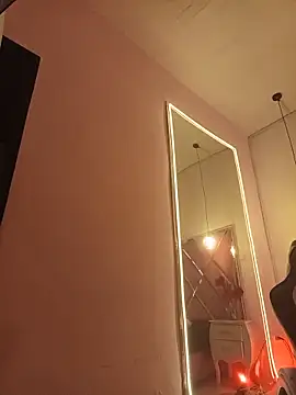 Leticia_Hinkley_のライブXXXチャット