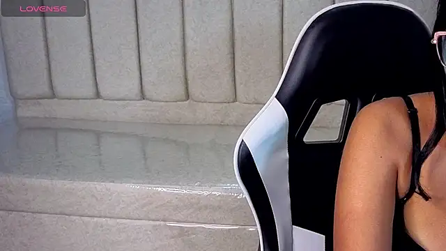 Emily_Brooks_Tx live XXX chat