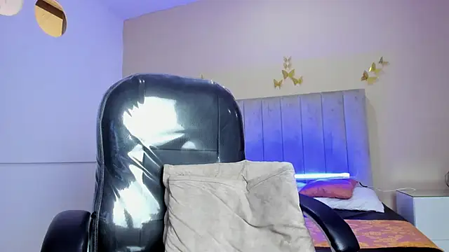 Nascary_Fox's Live XXX Chat