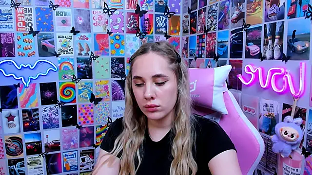 Chat +18 de MiaMilas ao vivo