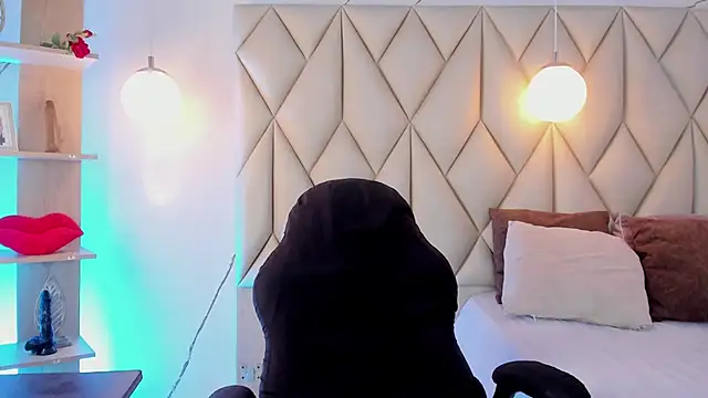 Chat +18 de angelswets ao vivo