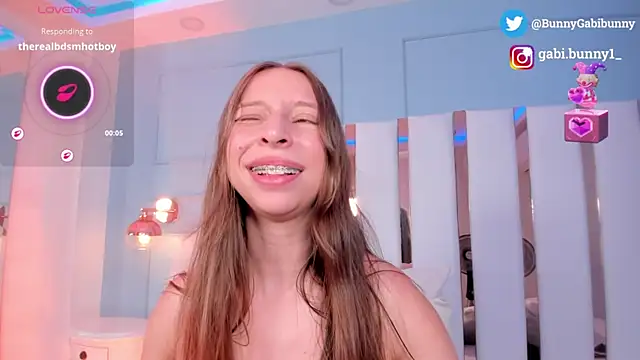 gabi_bunny: онлайн-секс-чат