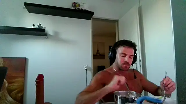 alpha-hunk 在線直播表演