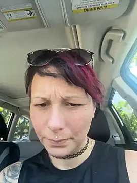 RebelReign's Live XXX Chat