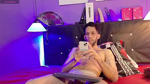 Karim_mansur Pertunjukan Webcam