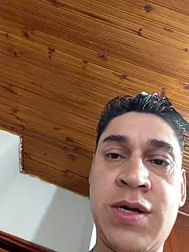 Show de Noah_Smith3 na webcam