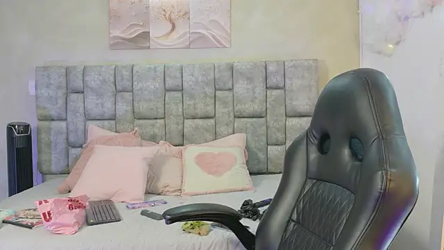 MedusaStar's Live XXX Chat