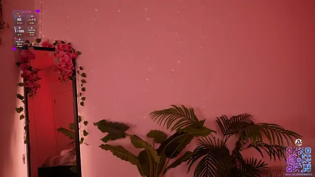 MilaSweeet webcam show