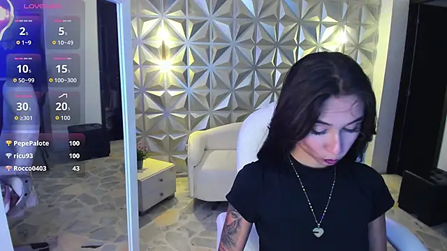 Chatroom XXX en direct de hellen_tease