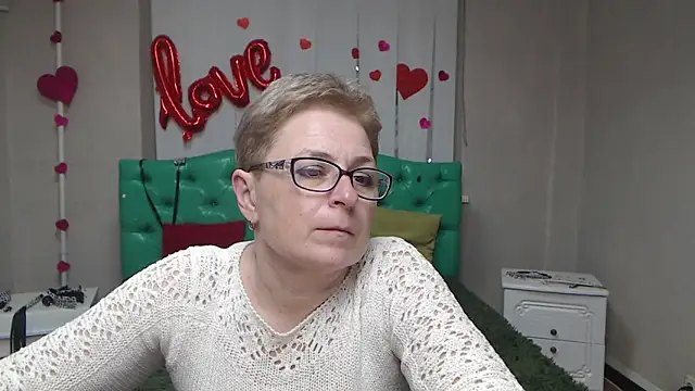 EmiliaGree's Webcam Show