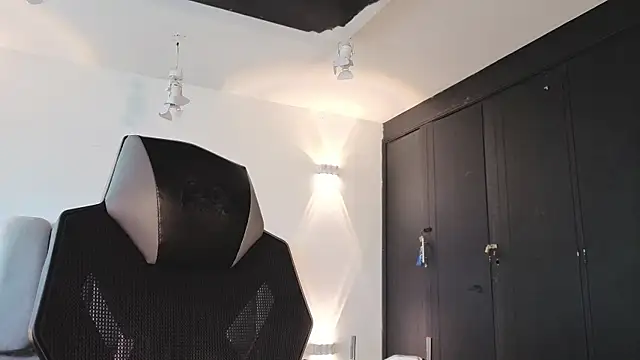 AlliceLovern Live XXX chat