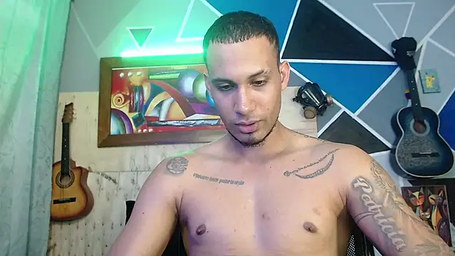 MagnusFrost Chat XXX live