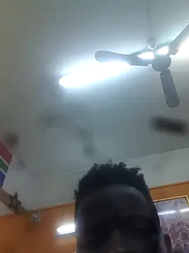 M8ygcthf's Live XXX Chat