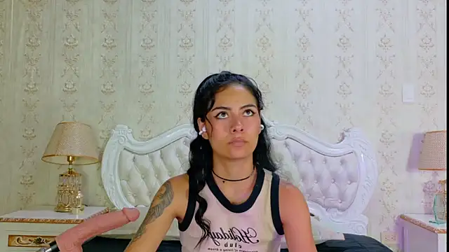 NicoleEsposito's Live XXX Chat