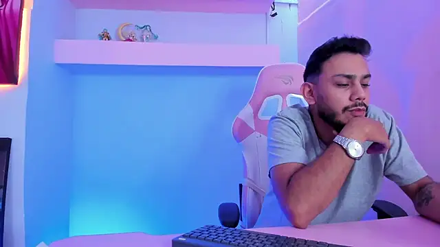 Boss_Domiinator Webcam Show