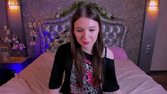 Raven_Crowe – Naživo XXX chat