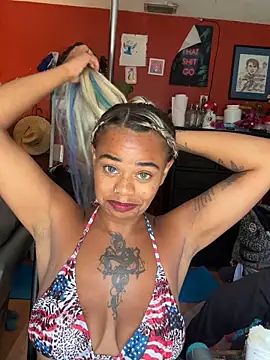 Chat +18 de naturebaby ao vivo