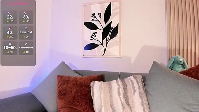 HannahSkies' Live XXX Chat