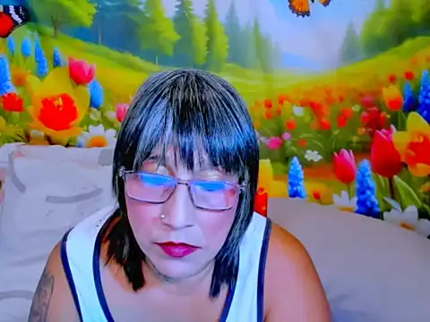 indianroxy's Live XXX Chat