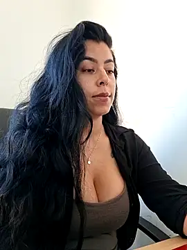 Luianna's Live XXX Chat