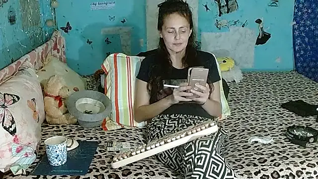 brighteyes77 – Naživo XXX chat