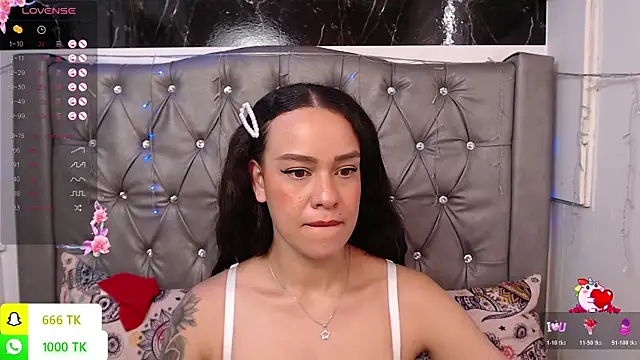 LAILAGUMMY – Naživo XXX chat