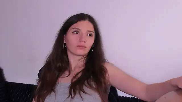 miabellee_'s Live XXX Chat