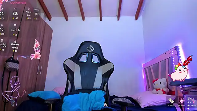 Вебкам-шоу SkyeGabbyRose