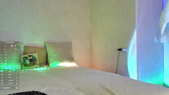 Živý XXX chat Roseaa