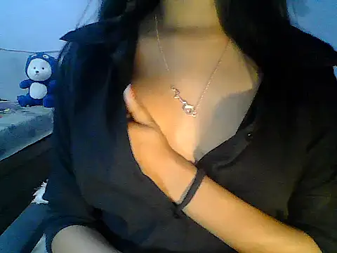 Bold_girl23 Adlı Modelin Canlı XXX Sohbeti