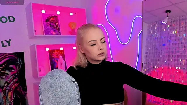 StephanieSweetyn Live XXX chat