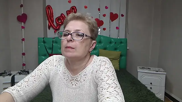 Chat XXX en directo de EmiliaGree