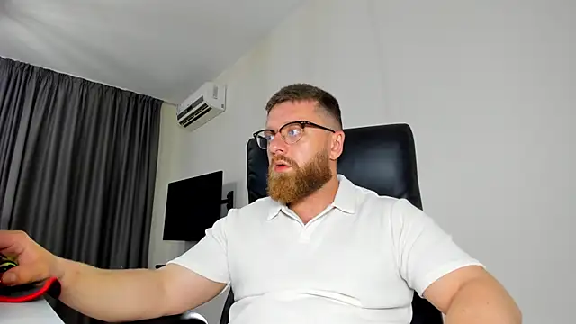 Webkamerová show Findom_guy