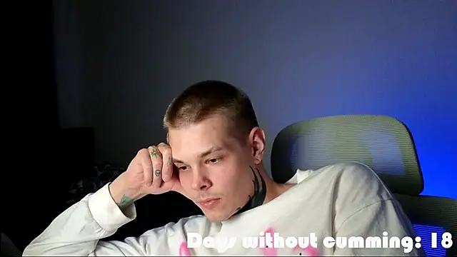 DENIS_HERE: онлайн-секс-чат