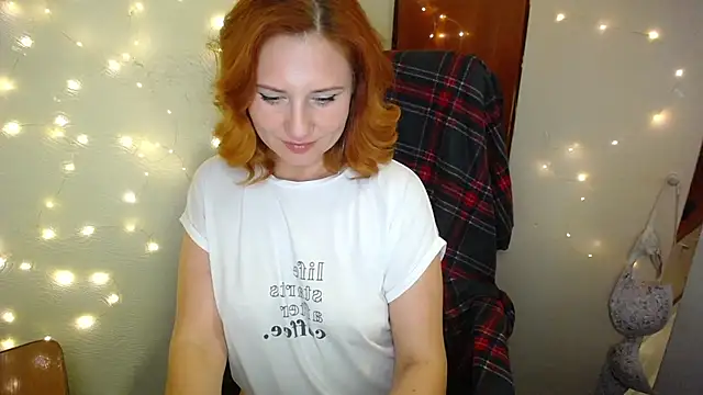 RedHeadSTARx লাইভ XXX চ্যাট