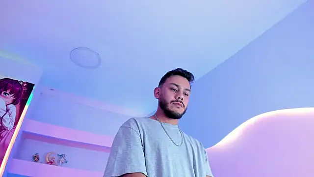 Онлайн чат XXX Boss_Domiinator