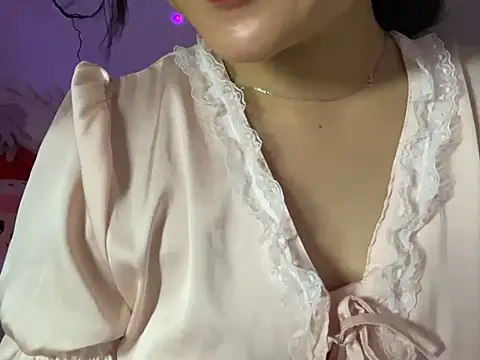 ChinhM249 লাইভ XXX চ্যাট
