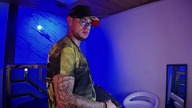 Nickk_21_'s Live XXX Chat