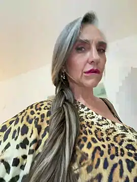 XXX chat uživo modela Alimela