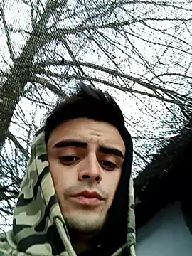 Rodrigo99_9 Live XXX-chat