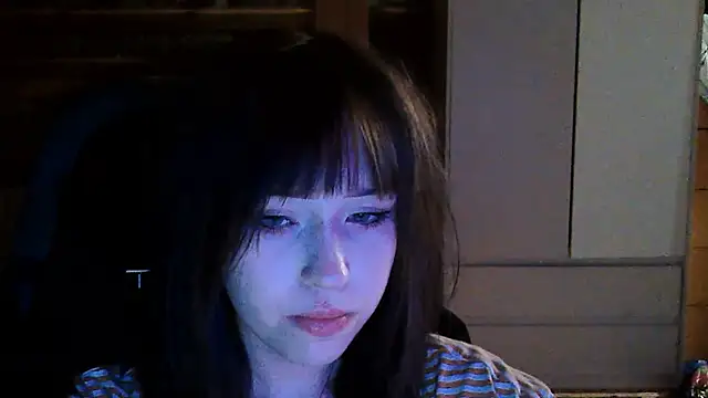 NoirEvan Webbikameraesitys