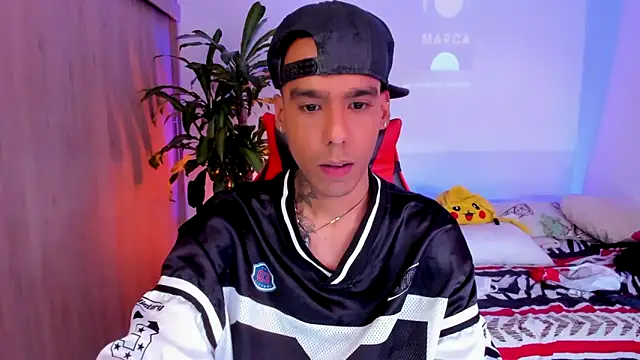 Damianwhite Chat XXX live