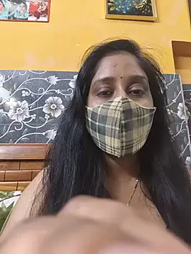 Wildsimmi25's Live XXX Chat