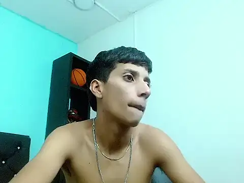 jl_brayan12 在線直播表演