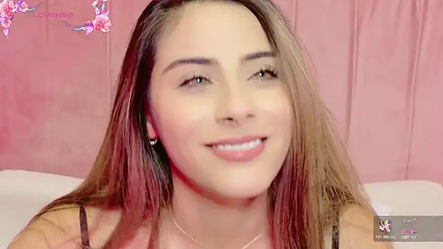 Chat +18 de MoollyLove ao vivo