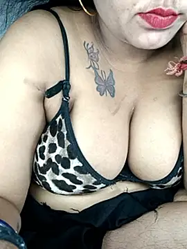 Delhi_Patola Chat XXX in diretta