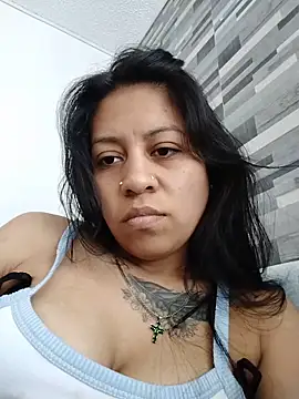 Tiphanydirty3's Live XXX Chat