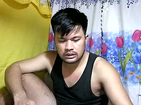 HairyHottestpinoyHandsome 网络视讯表演