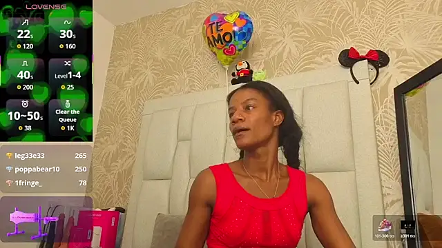 dafnnelewis' Live XXX Chat