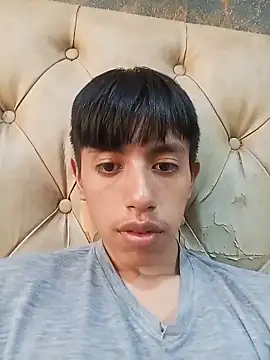 danuel23 live XXX chat